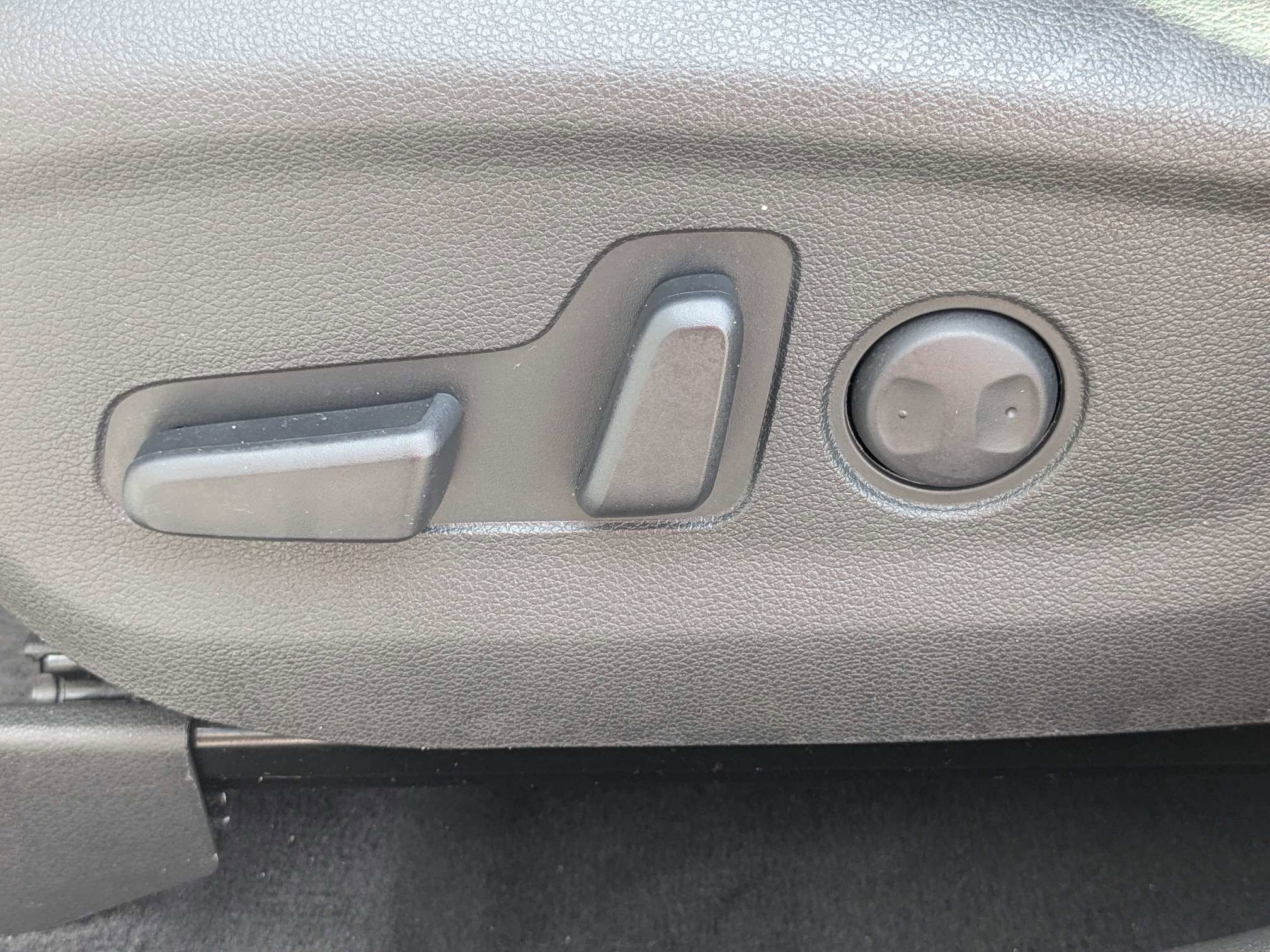 Used 2019 Hyundai Tucson Value FWD image 19