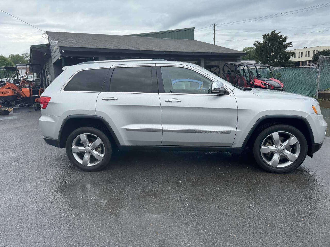 Used 2012 Jeep Grand Cherokee Overland image 15