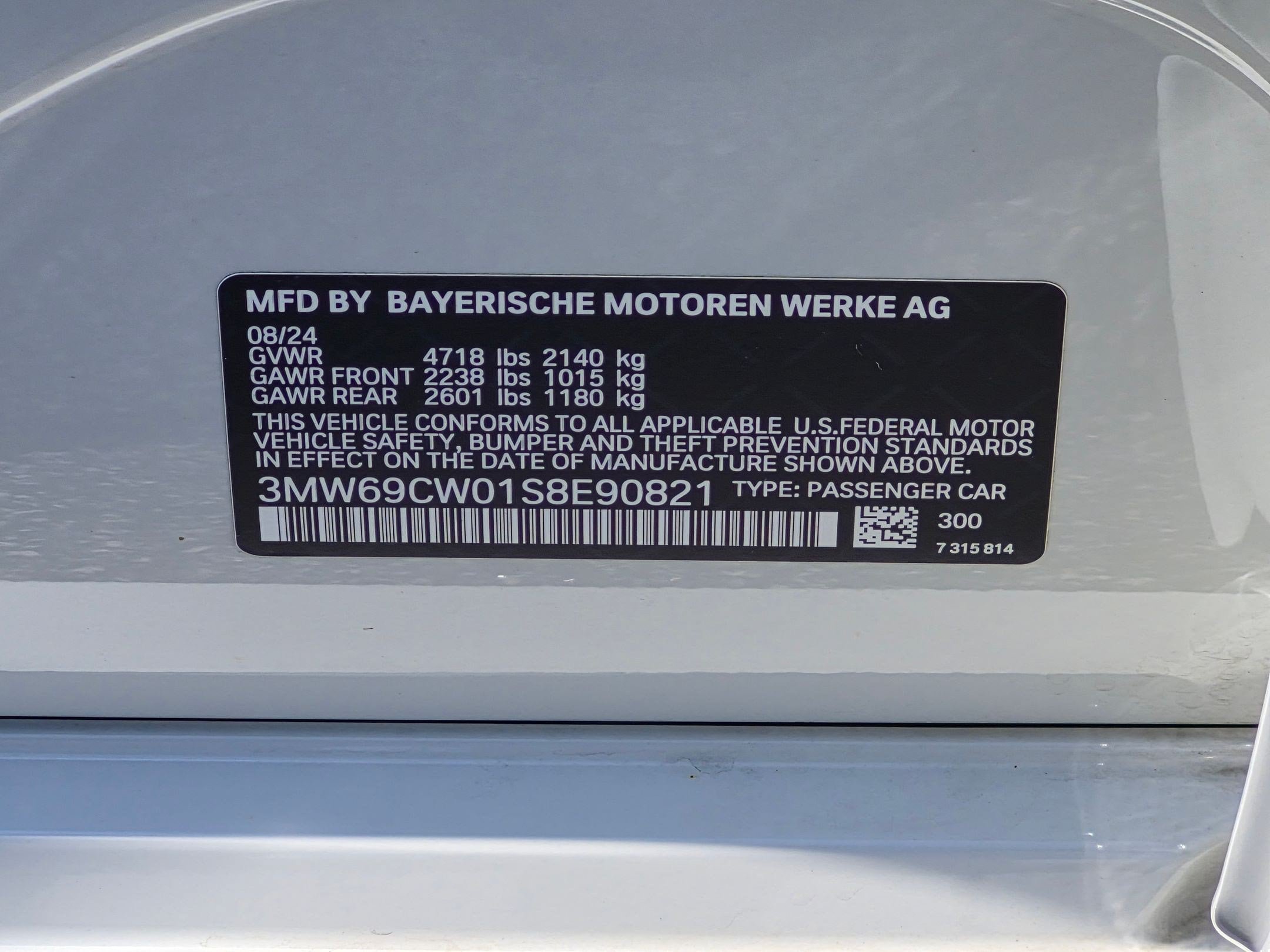 Used 2025 BMW 330i Sedan w/ M Sport Package RWD image 42