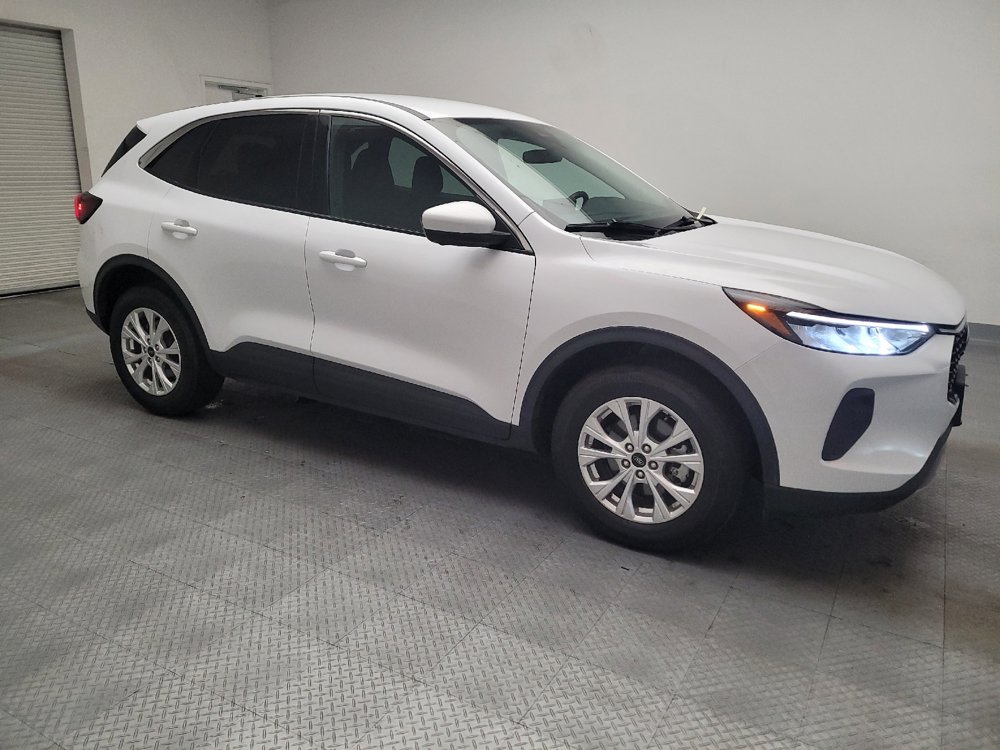 Used 2023 Ford Escape Active w/ Tech Pack #2 AWD/4WD image 11