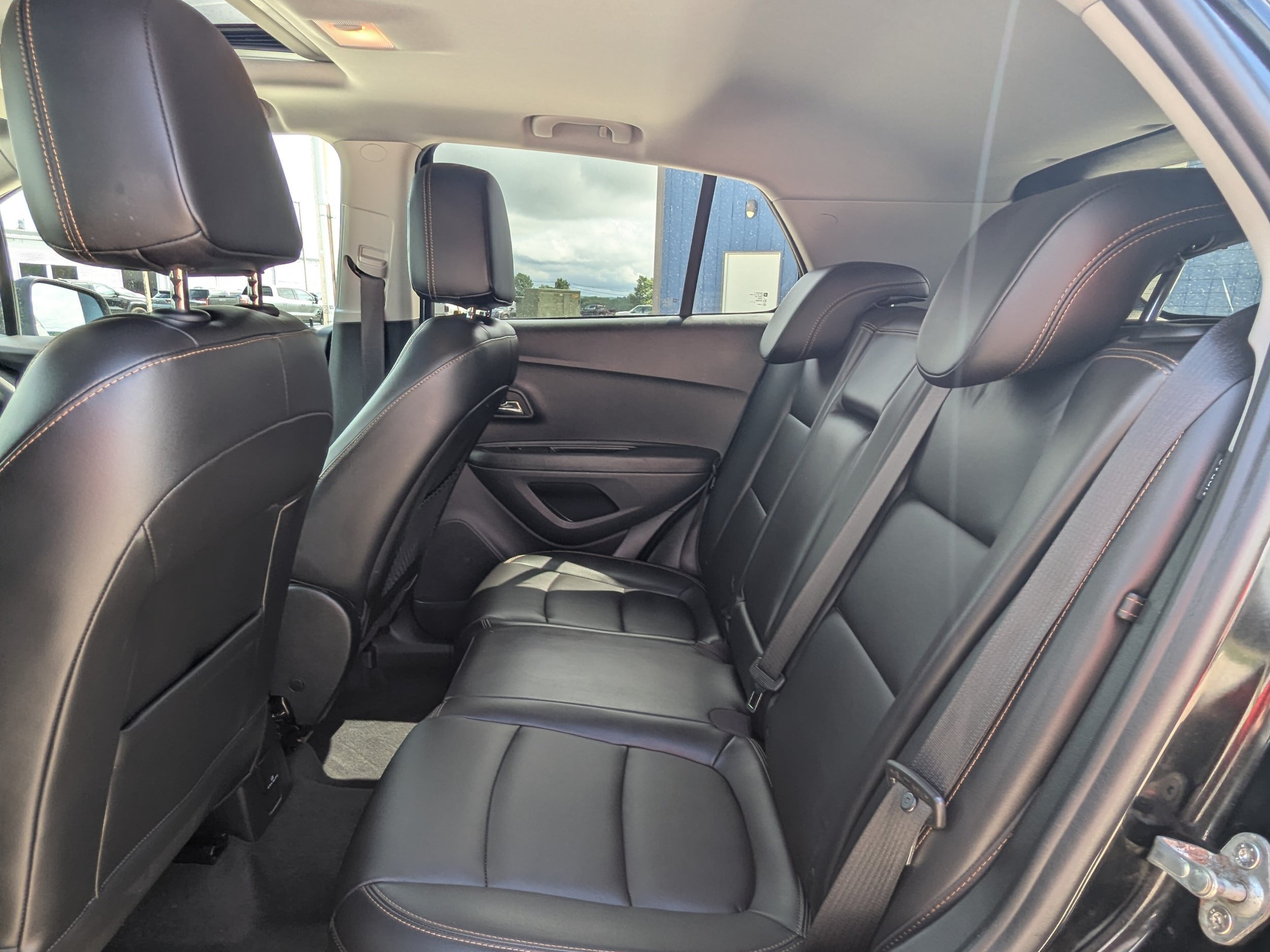 Used 2019 Chevrolet Trax Premier w/ LPO, Protection Package AWD/4WD image 11