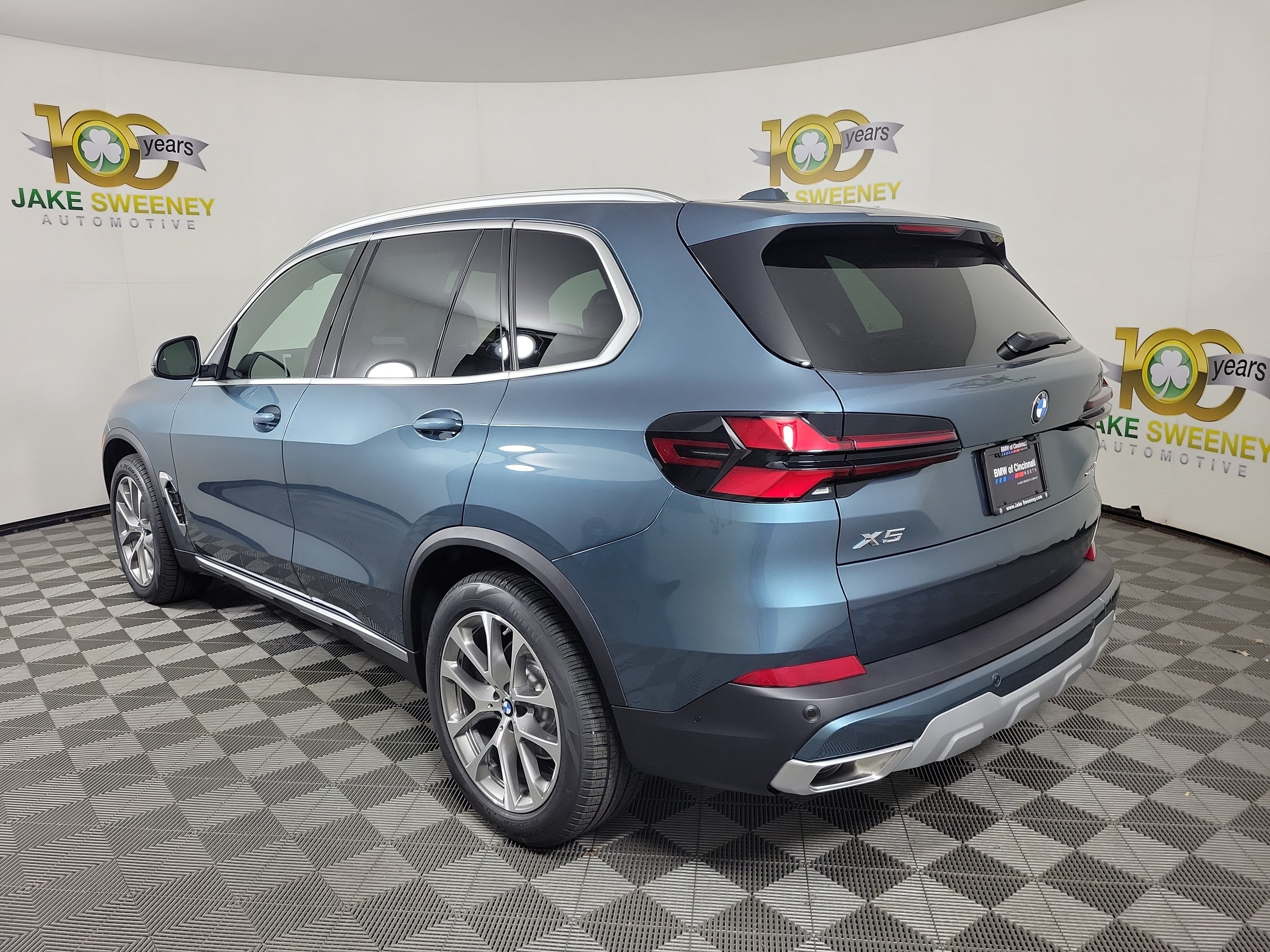 Certified 2026 BMW X5 xDrive40i w/ Climate Comfort Package AWD/4WD image 5