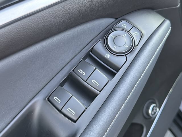 Used 2022 Buick Enclave Essence w/ Sport Touring Edition FWD image 25