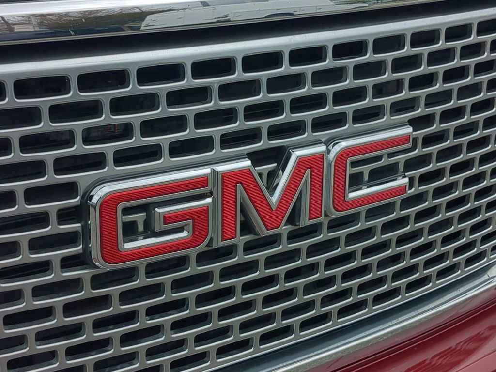 Used 2017 GMC Yukon XL Denali w/ Open Road Package image 35