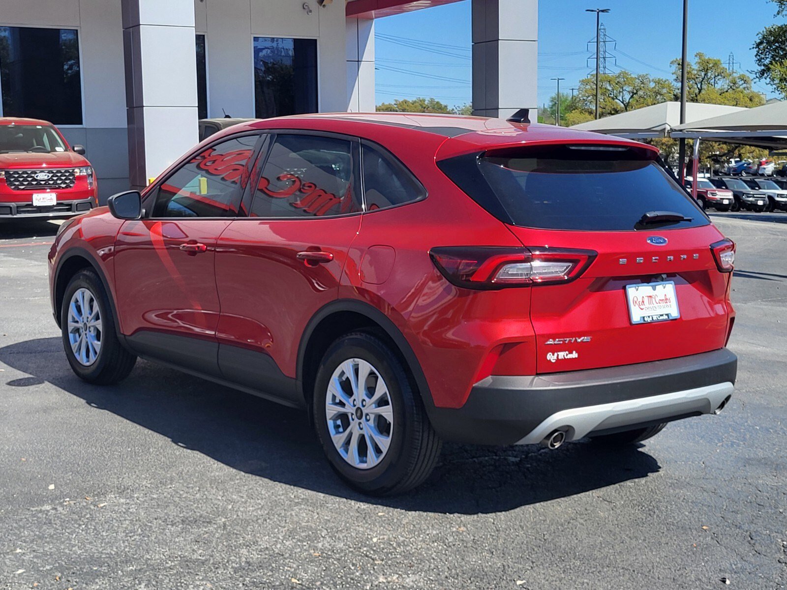 Certified 2025 Ford Escape Active image 6