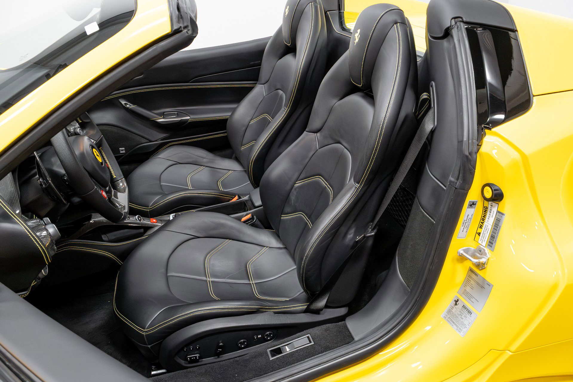 Used 2017 Ferrari 488 Spider image 7