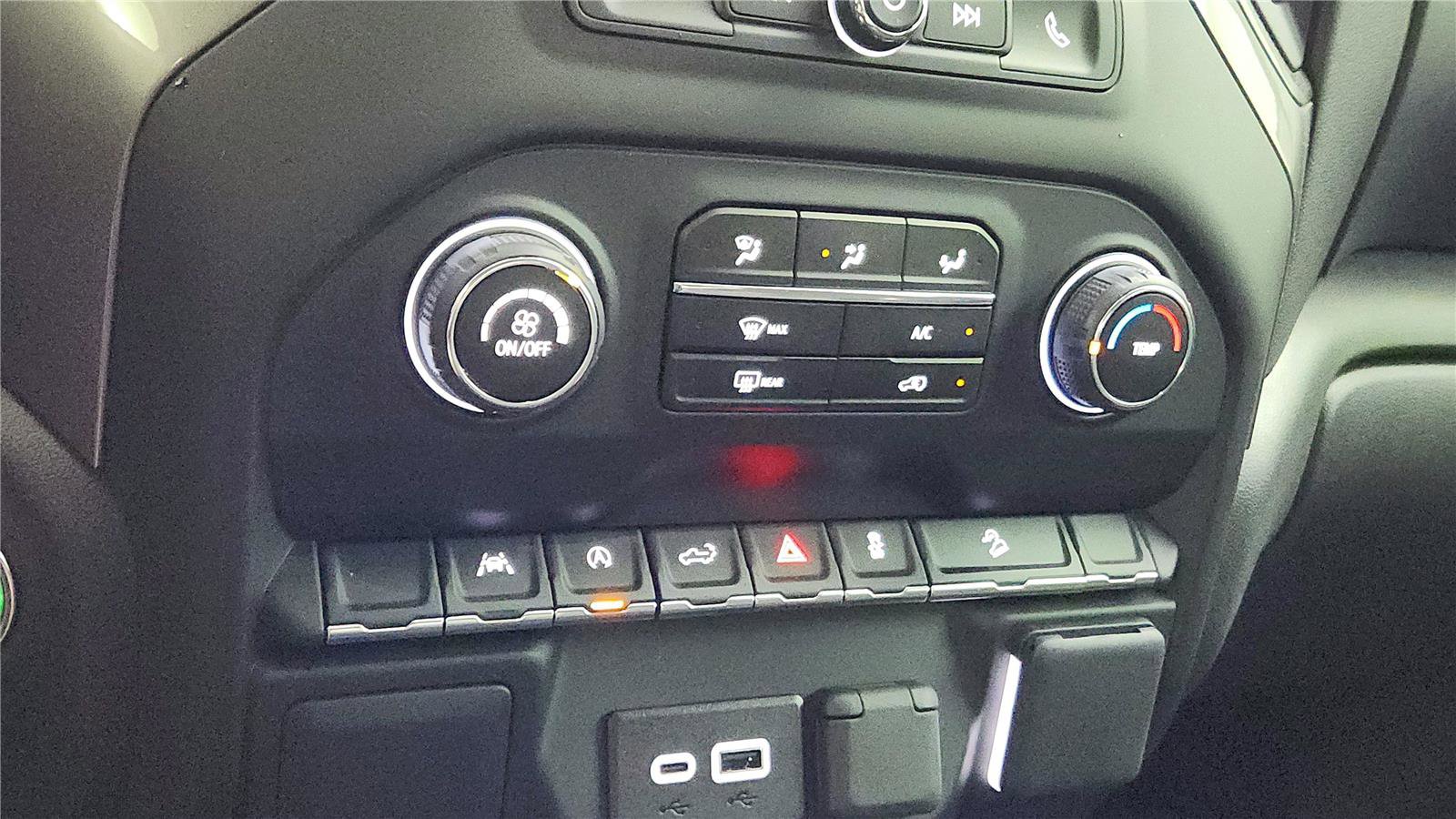 Used 2025 Chevrolet Silverado 1500 Custom Trail Boss image 42