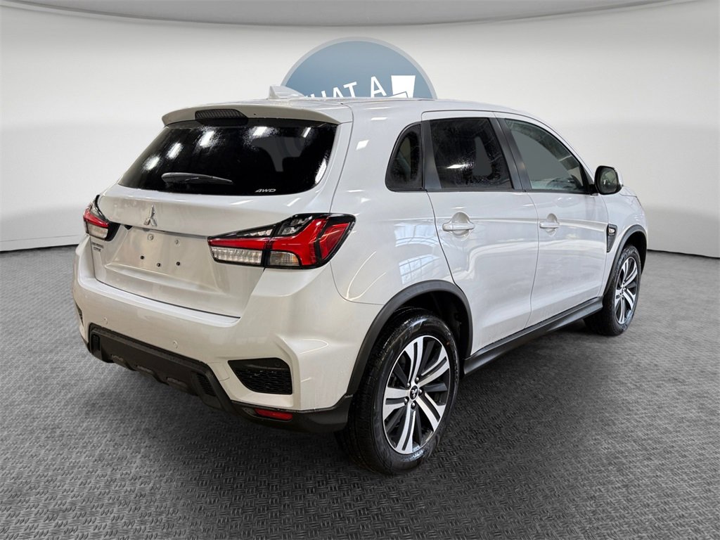 New 2026 Mitsubishi Outlander Sport ES image 3