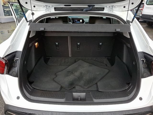 Used 2024 Chevrolet Trax ACTIV w/ Sunroof Package FWD image 40