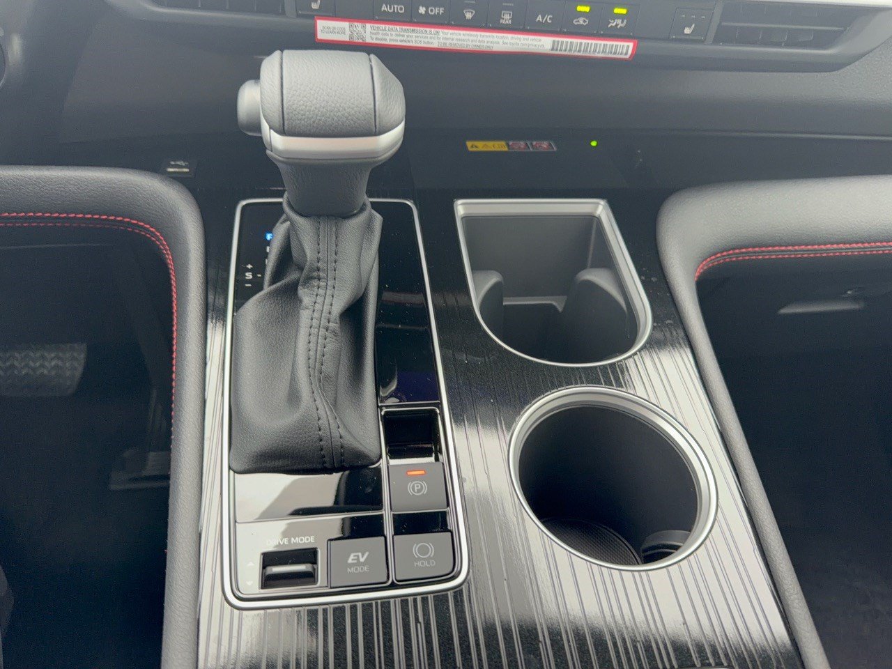 New 2026 Toyota Sienna XSE FWD image 22