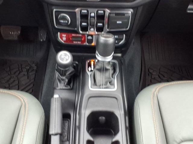 Certified 2024 Jeep Gladiator Mojave image 16