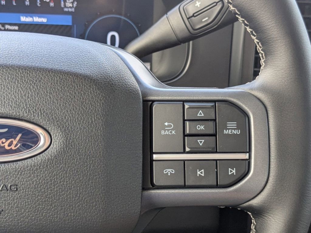 New 2026 Ford F250 Lariat w/ Black Appearance Package image 30