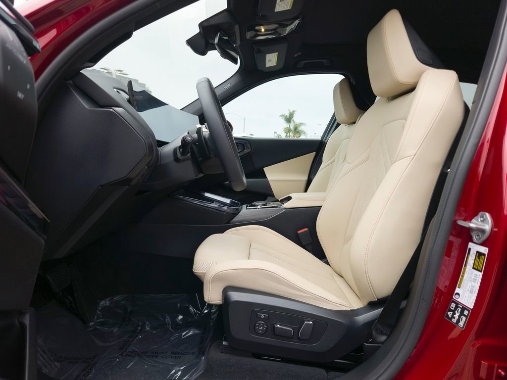 Used 2025 BMW X3 xDrive30i w/ Premium Package AWD/4WD image 8