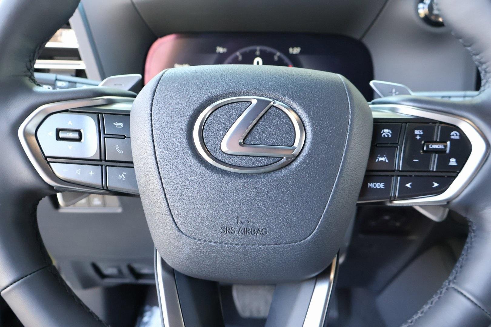 Used 2025 Lexus GX 550 image 23