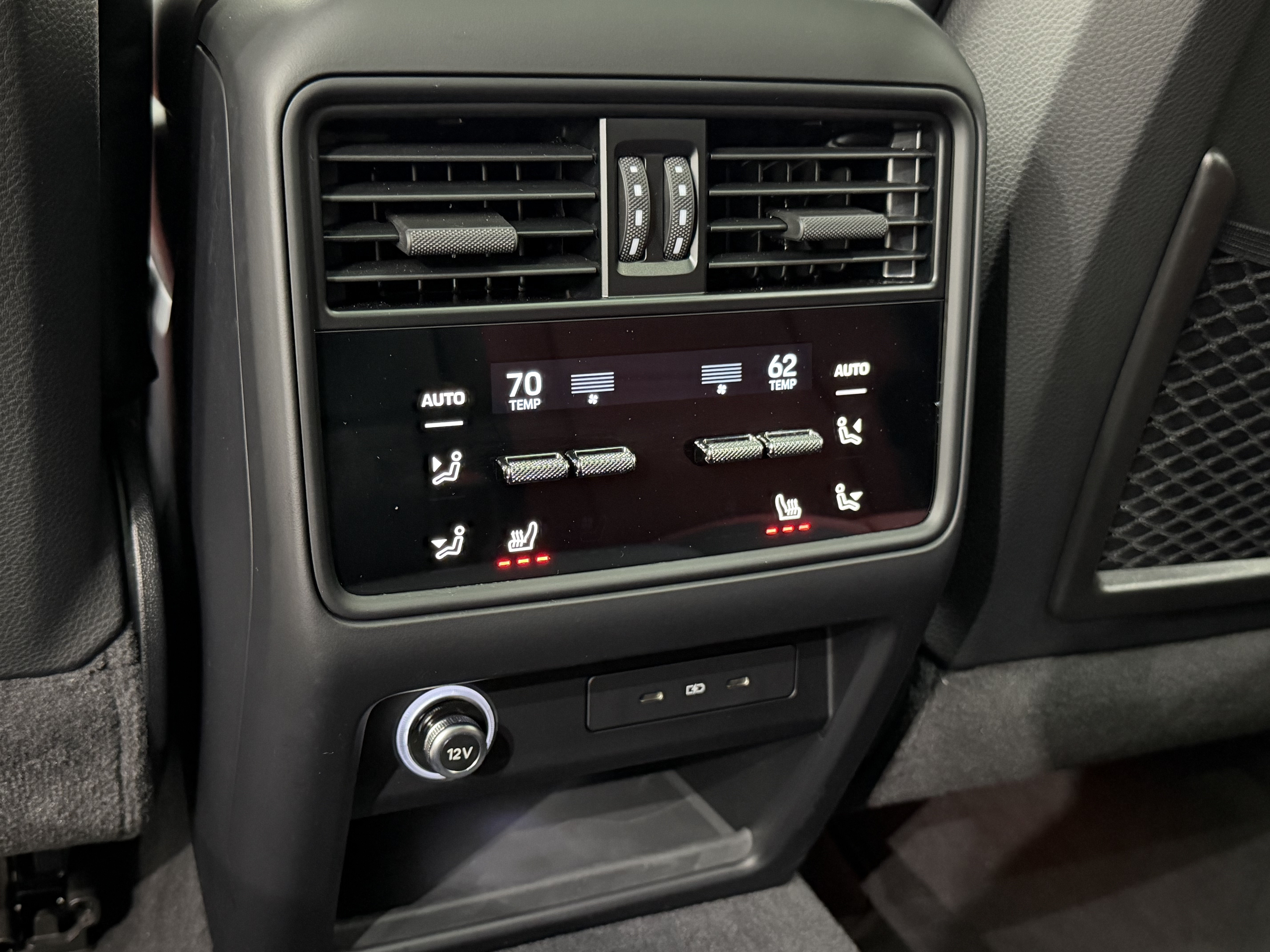 Certified 2025 Porsche Cayenne S AWD/4WD image 21