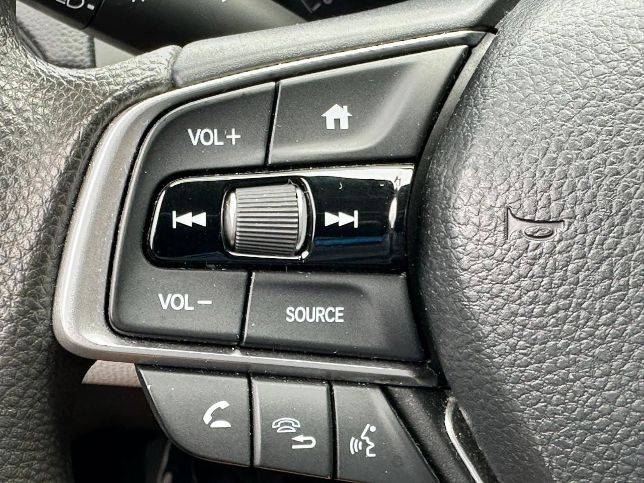 Certified 2019 Honda Accord LX image 18