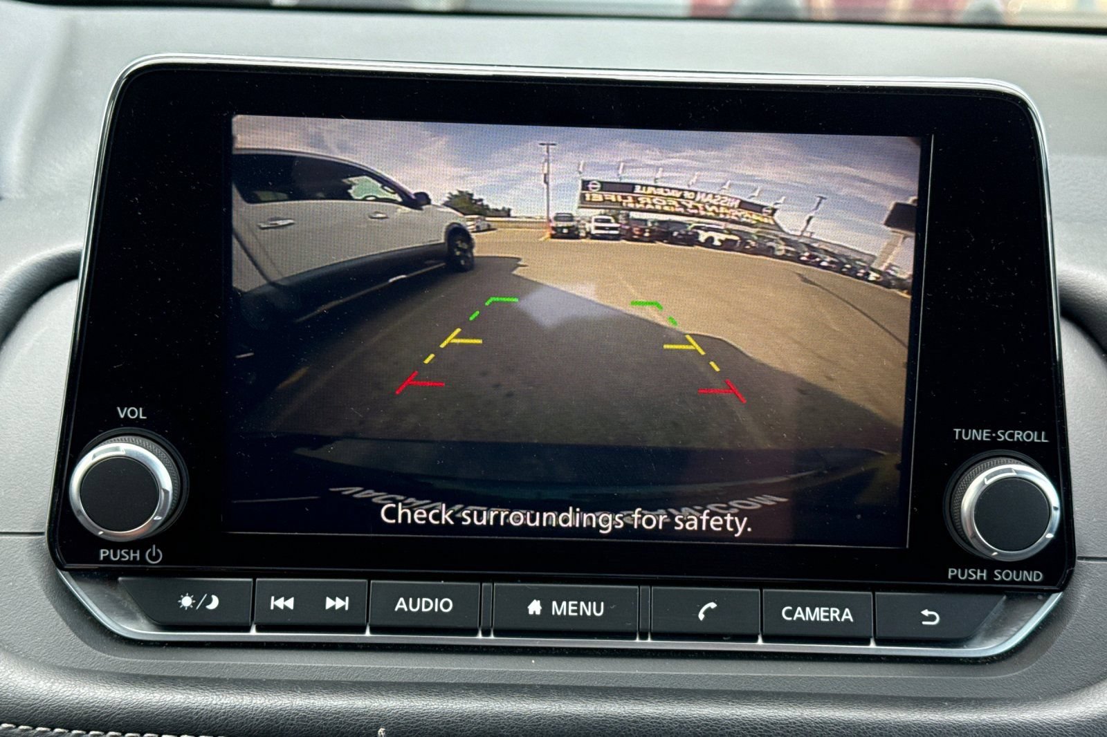 Used 2024 Nissan Rogue SV AWD/4WD image 25