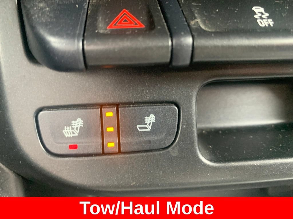 Used 2018 Chevrolet Colorado LT w/ Redline Special Edition AWD/4WD image 19