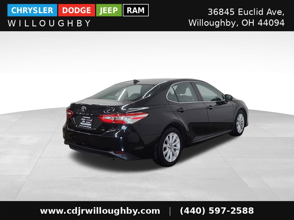 Used 2019 Toyota Camry LE FWD image 9