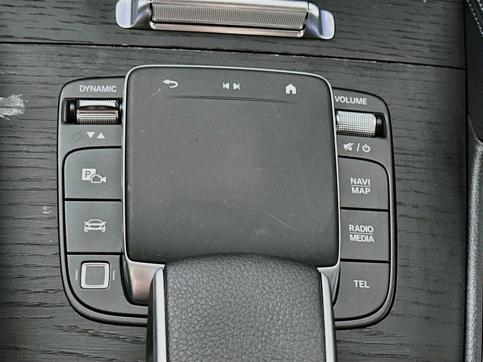 Certified 2025 Mercedes-Benz GLS 450 4MATIC image 21