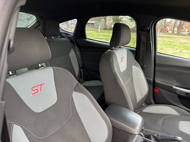 Used 2017 Ford Focus ST image 27