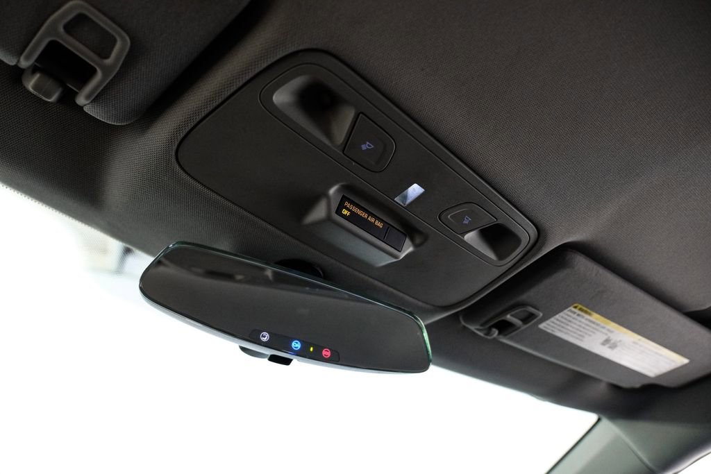 Used 2017 Chevrolet Camaro LT image 23