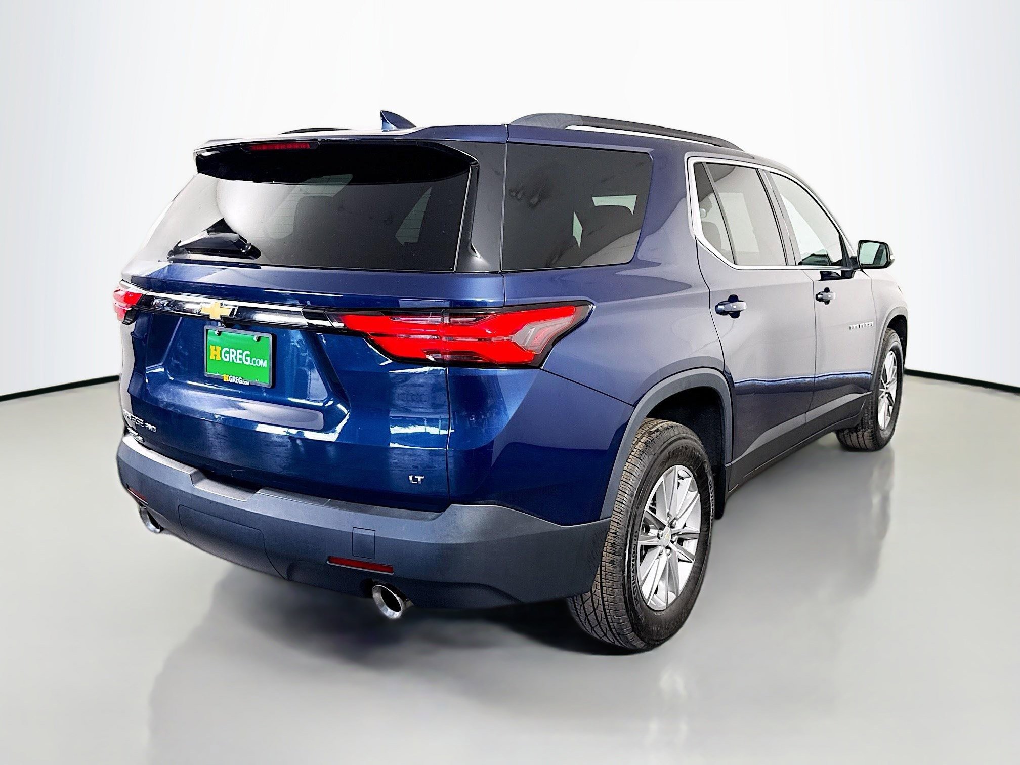 Used 2023 Chevrolet Traverse LT image 10