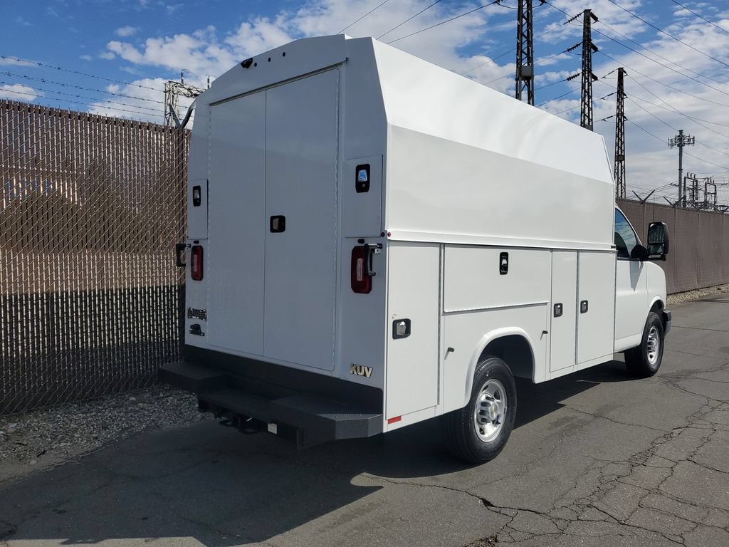 New 2025 Chevrolet Express 3500 w/ Power Convenience Package RWD image 5