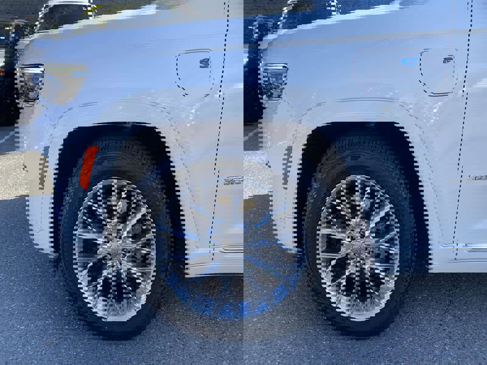 Used 2023 Jeep Grand Cherokee Summit image 25