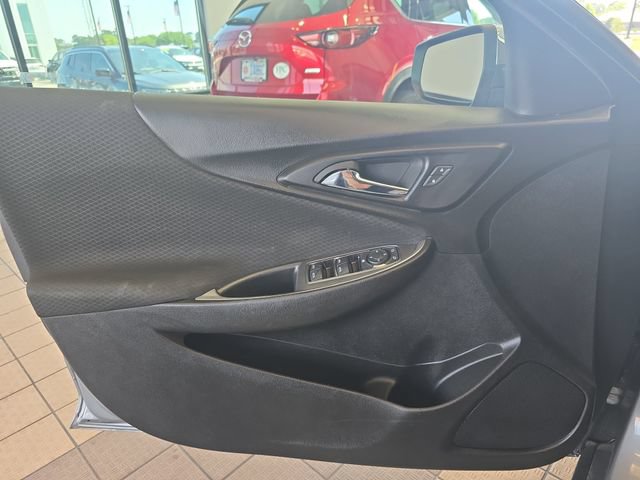 Used 2023 Chevrolet Malibu LT FWD image 25