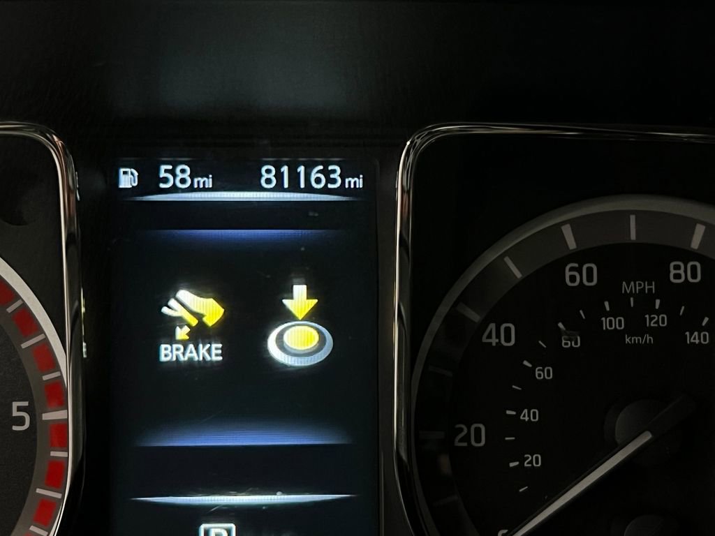 Used 2017 Nissan Titan Platinum Reserve image 17