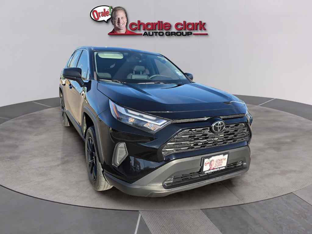 Used 2023 Toyota RAV4 LE FWD image 8