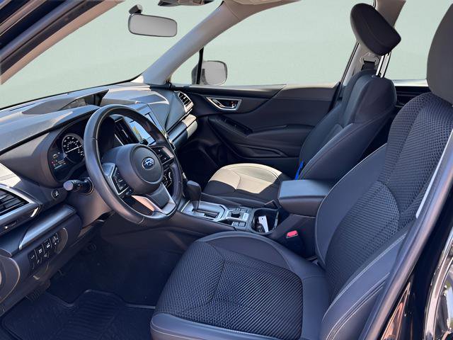 Used 2023 Subaru Forester Premium AWD/4WD image 4