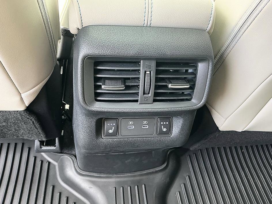 New 2026 Nissan Murano Platinum image 24