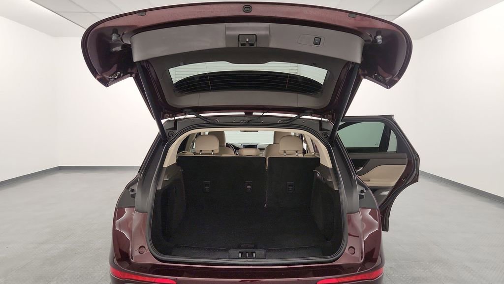 Used 2021 Lincoln Corsair FWD w/ Equipment Group 101A image 27