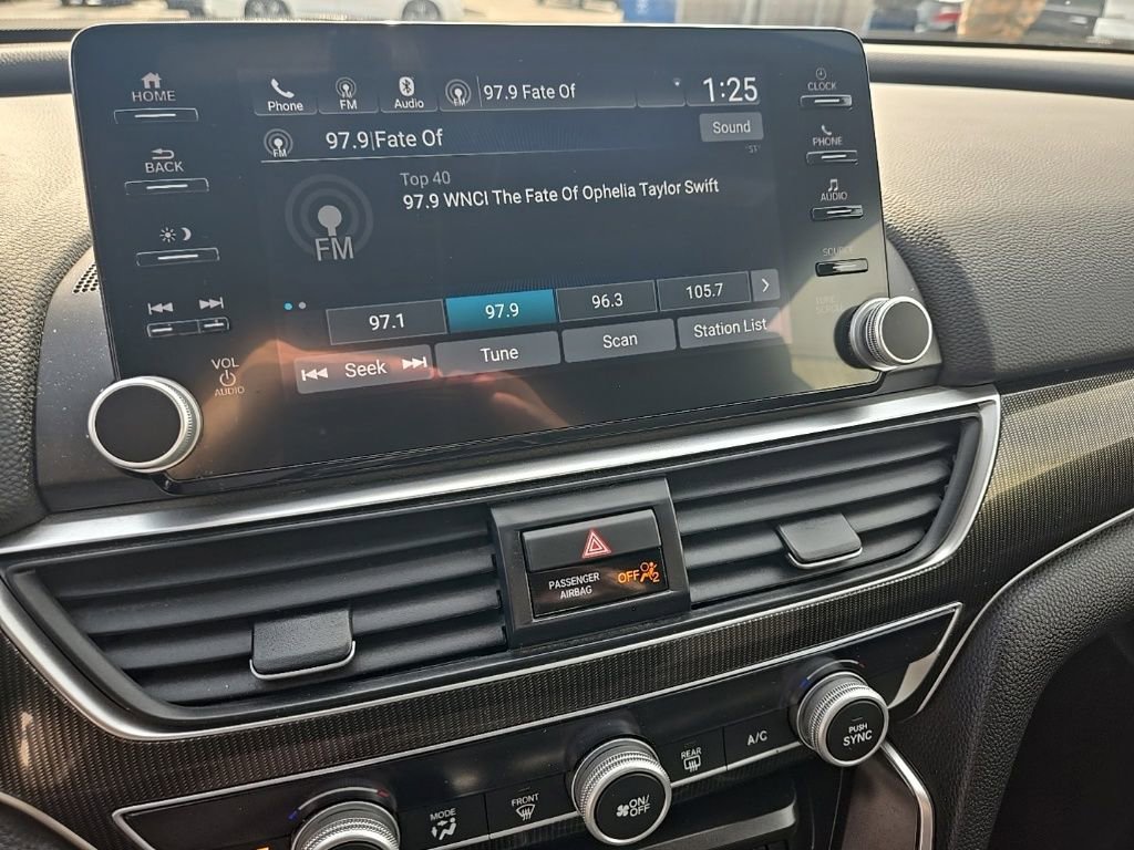 Used 2021 Honda Accord Sport image 18