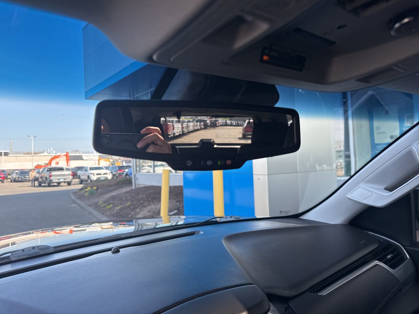 Used 2019 Chevrolet Tahoe LT w/ LT Signature Package image 32