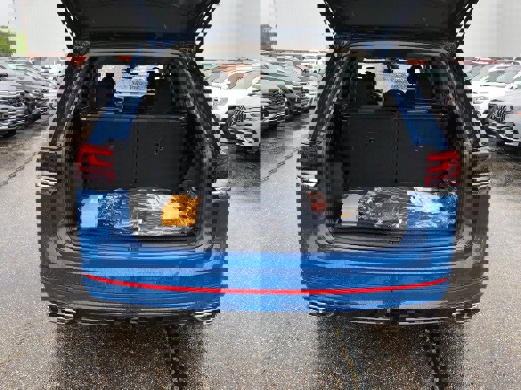 New 2025 Volkswagen Atlas SEL Premium R-Line image 36