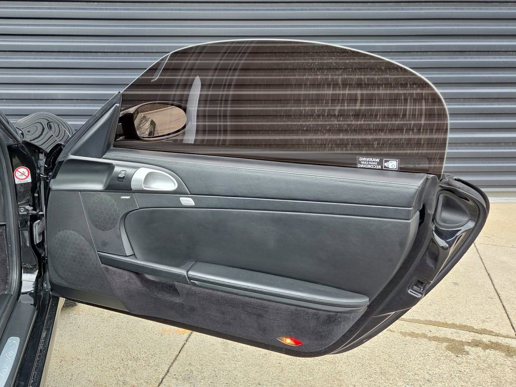Used 2005 Porsche Boxster S image 19