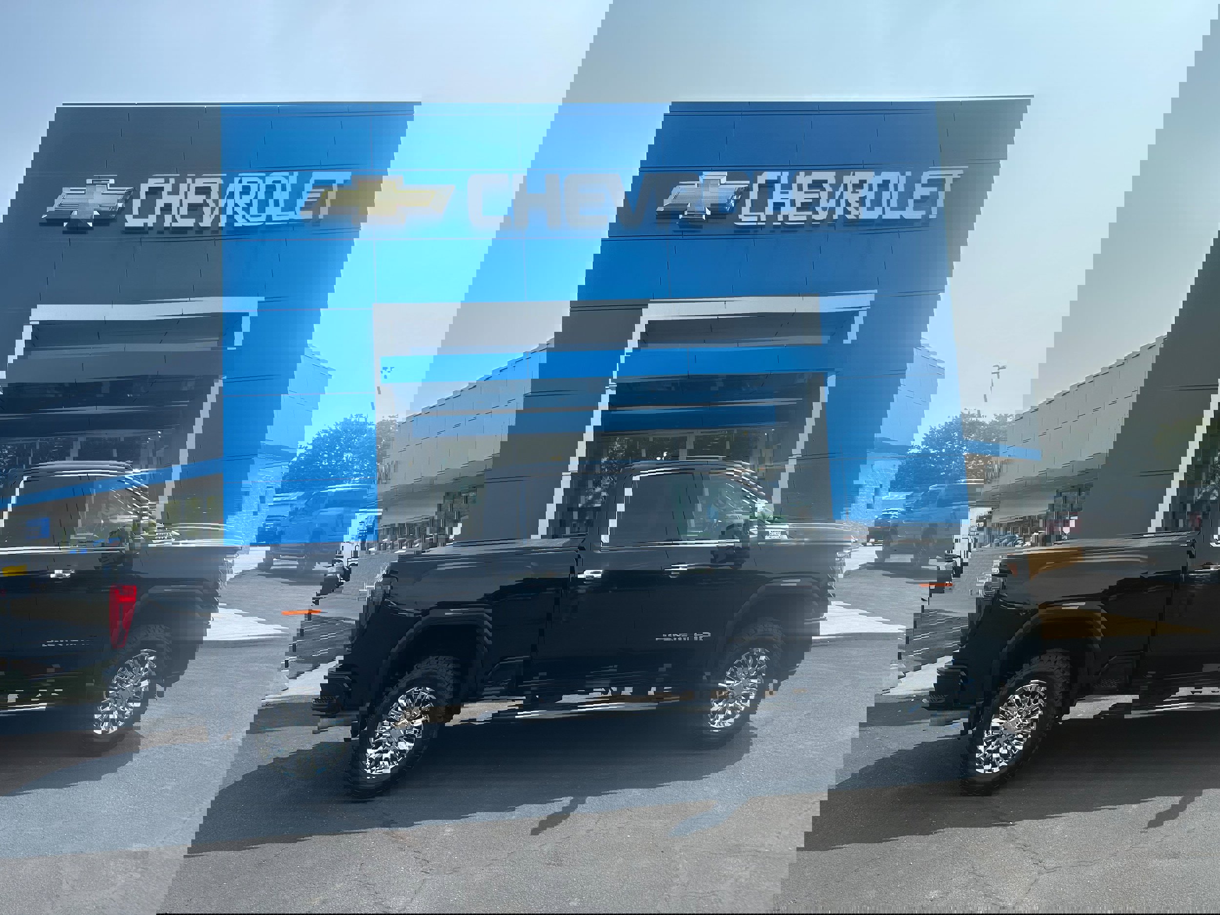 Used 2021 GMC Sierra 3500 Denali w/ Denali Ultimate Package