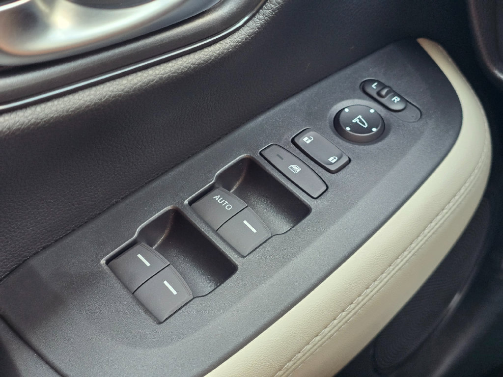 New 2027 Honda HR-V LX image 13