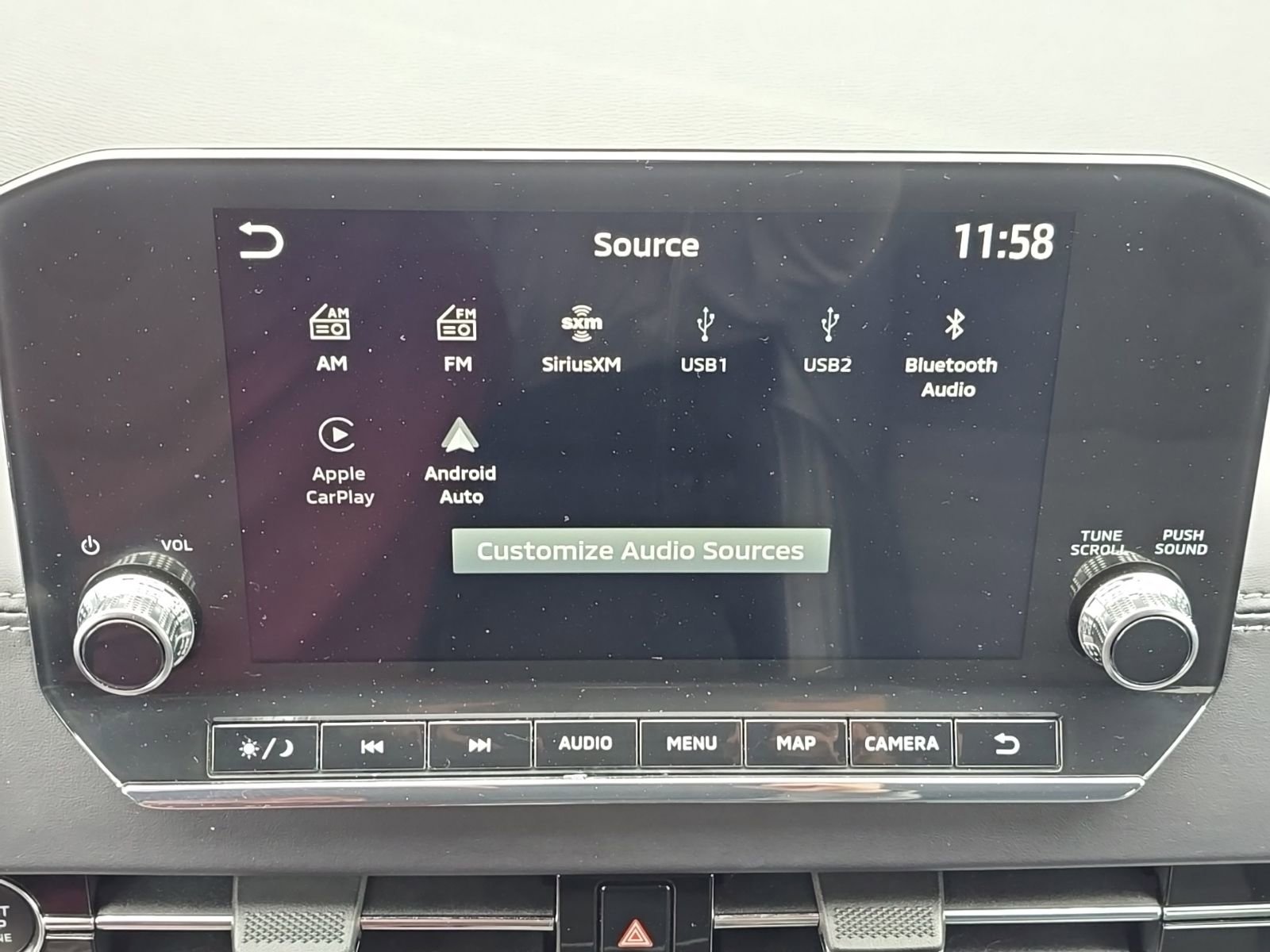 Used 2024 Mitsubishi Outlander SE image 28