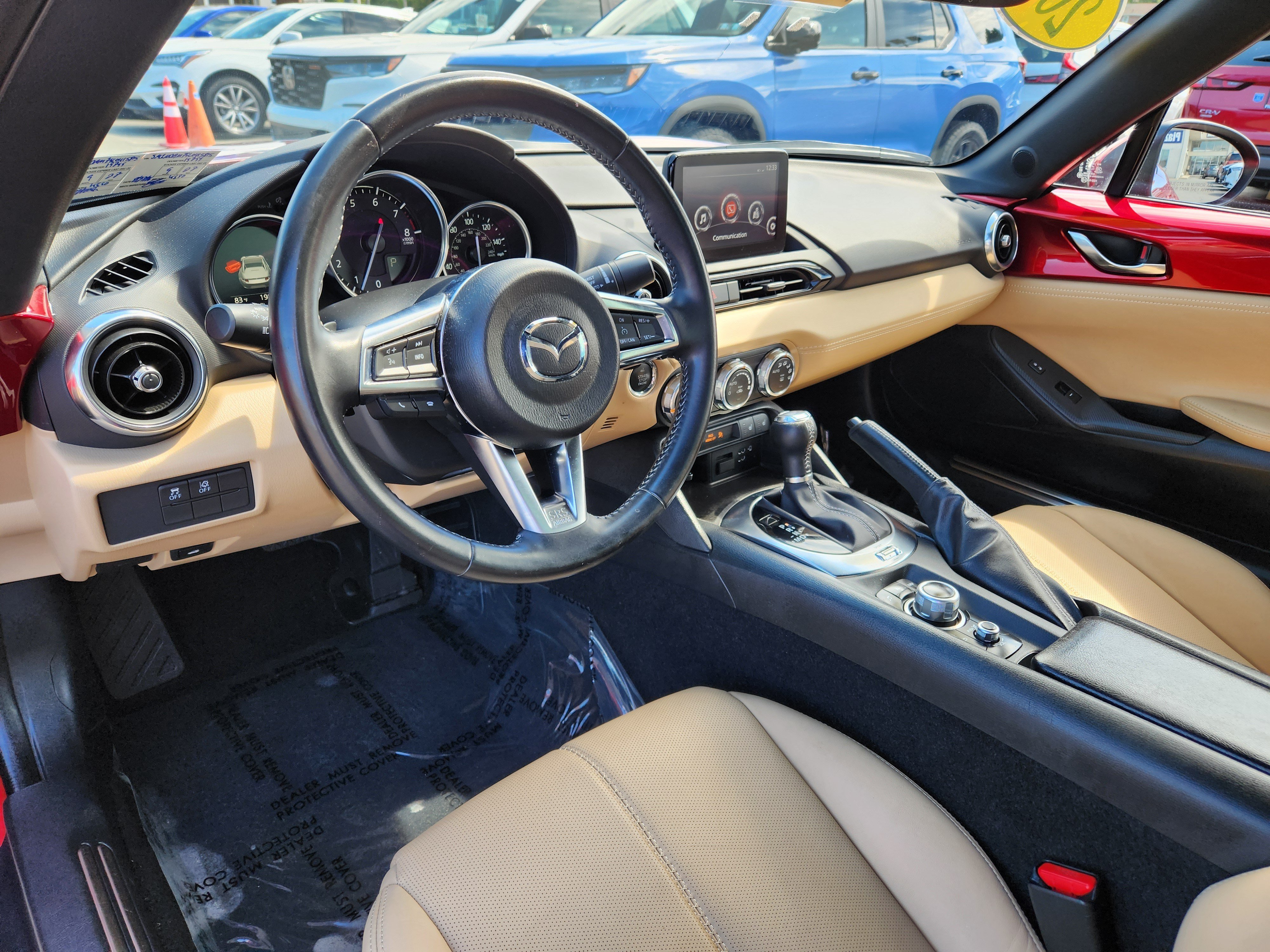 Used 2020 MAZDA MX-5 Miata RF Grand Touring RWD image 15