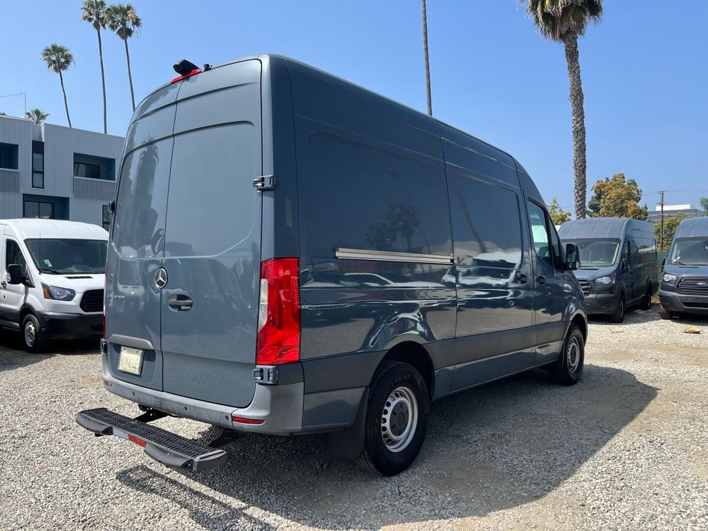 Used 2019 Mercedes-Benz Sprinter 144 image 8