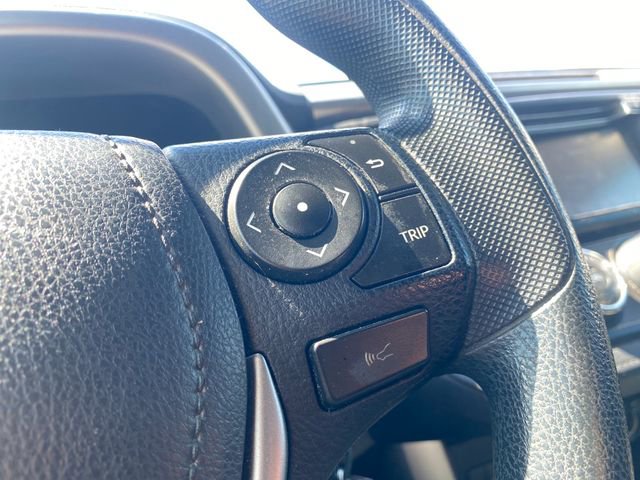 Used 2017 Toyota RAV4 LE w/ Carpet Mat Package image 27