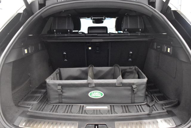 Used 2021 Land Rover Range Rover Velar R-Dynamic S AWD/4WD image 16