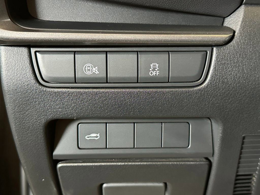 Used 2025 MAZDA MAZDA3 s image 16