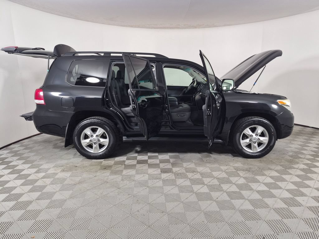 Used 2009 Toyota Land Cruiser AWD/4WD image 9