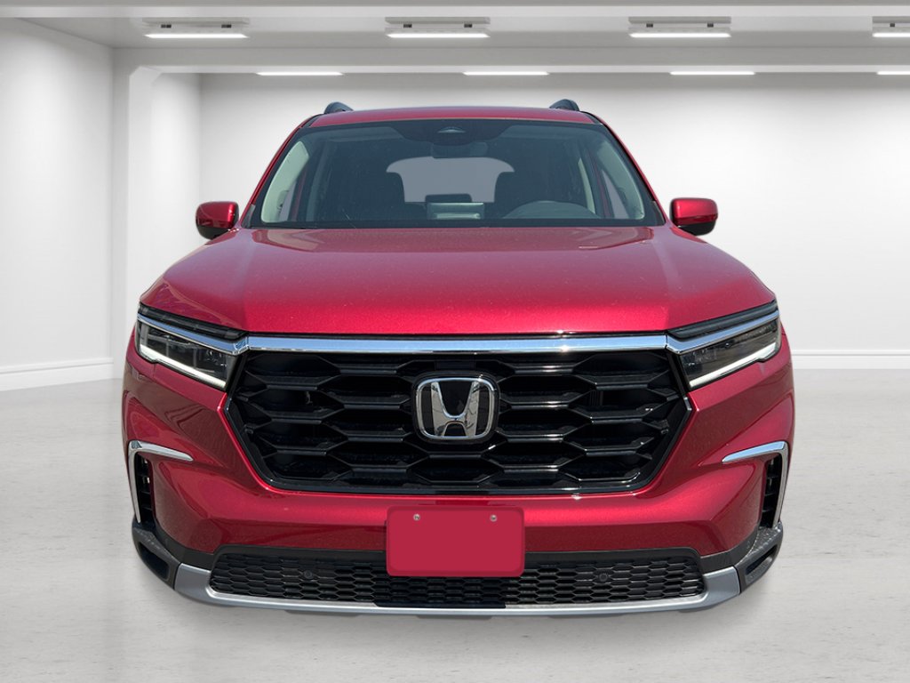 New 2025 Honda Pilot Touring image 8