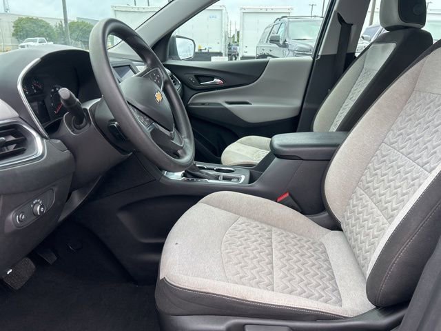 Used 2024 Chevrolet Equinox LS w/ Driver Confidence II Package FWD image 15